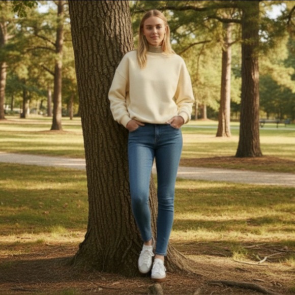 711 Levi’s Skinny Jeans - Picture 2 of 16